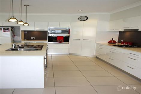 Property photo of 17 Tuckeroo Circuit Adamstown NSW 2289
