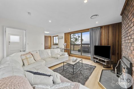 Property photo of 11 Pulkara Circle Berriedale TAS 7011