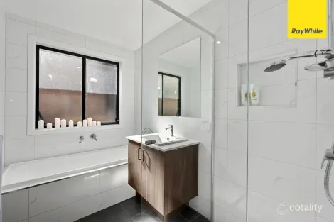 Property photo of 22 Lightfoot Way Deanside VIC 3336