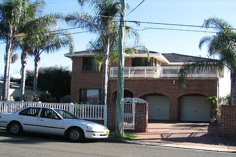 8 Tyrell Cres, Fairfield West, NSW 2165