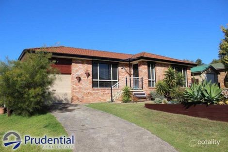 Property photo of 17 Holman Place St Helens Park NSW 2560