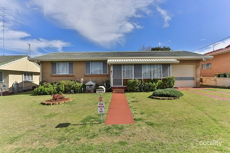 11 Berghofer St, Rockville, QLD 4350