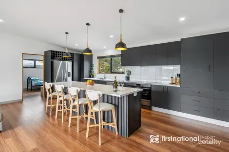 Property photo of 35A Blyth Parade Great Bay TAS 7150