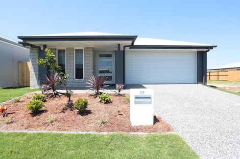 17 Roseleaf Cres, Palmview, QLD 4553