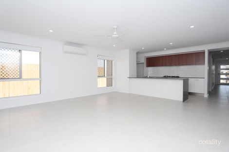 Property photo of 17 Roseleaf Crescent Palmview QLD 4553