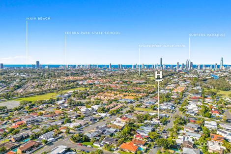 Property photo of 129 Bamboo Avenue Benowa QLD 4217