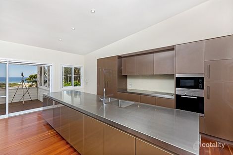 Property photo of 12 Clairvoux Road Wamberal NSW 2260