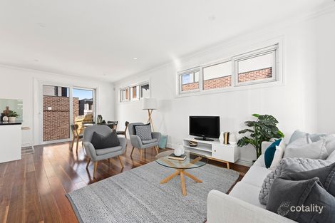 Property photo of 2/27 Percy Street Mitcham VIC 3132