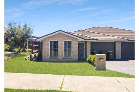 1/74 Redgum Cct, Aberglasslyn, NSW 2320