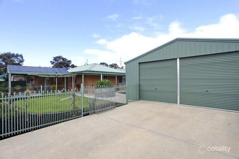 Property photo of 9 Elvey Drive Kangaroo Flat VIC 3555