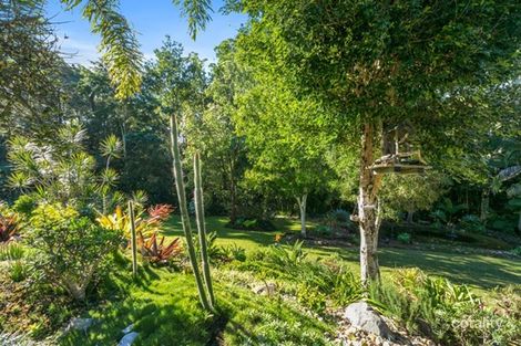 Property photo of 35 Upper Rosemount Road Rosemount QLD 4560