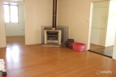 Property photo of 19 Curnow Street Crows Nest QLD 4355