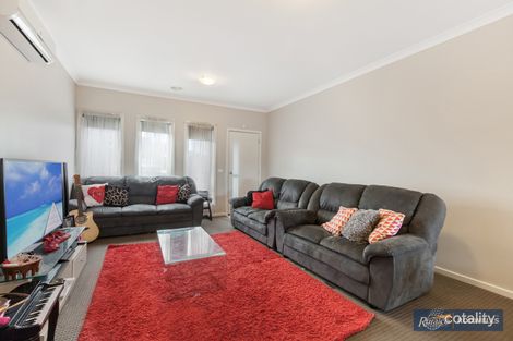 Property photo of 21 Ravenwoods Way Craigieburn VIC 3064