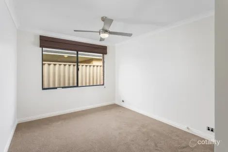 Property photo of 3 Woollybush Turn Broadwater WA 6280