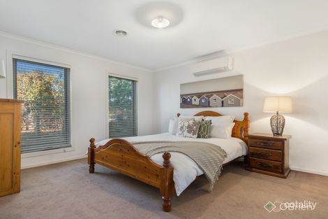 Property photo of 41 Clifton Grove Carrum Downs VIC 3201