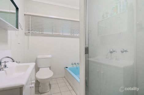 Property photo of 22 Coralie Avenue Wynnum West QLD 4178