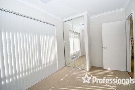 Property photo of 22 Indigo Road South Yunderup WA 6208