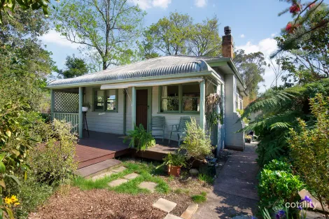 5 RICHES AVE, WOODFORD, NSW 2778