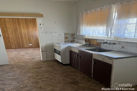 Property photo of 15 Chums Lane Young NSW 2594