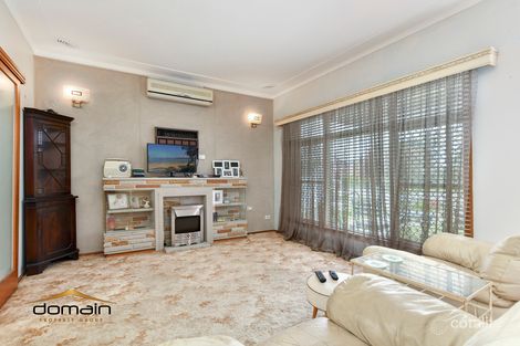 Property photo of 25 Robin Crescent Woy Woy NSW 2256