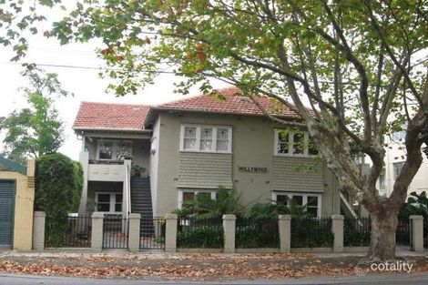 2/1 Meredith St, Elwood, VIC 3184