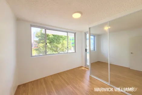 Property photo of 2/8 Pope Street Ryde NSW 2112