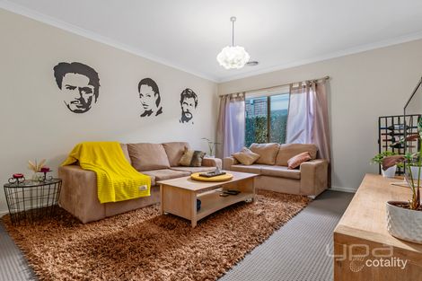 Property photo of 15 Native Way Kurunjang VIC 3337
