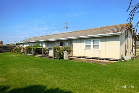 8 Blair St, Peterborough, VIC 3270