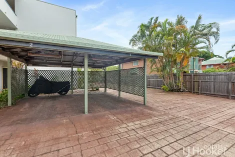 Property photo of 1/3 Beach Road Pialba QLD 4655