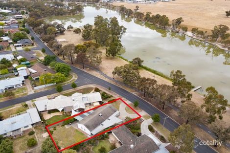 Property photo of 40 Barnes Boulevard Horsham VIC 3400