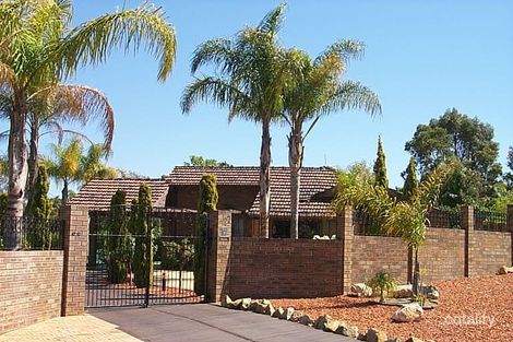 27 Yallambee Cres, Wanneroo, WA 6065