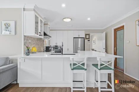 Property photo of 18 Clarendon Street Amaroo ACT 2914