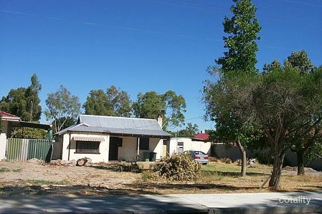 152 Lacey St, Beckenham, WA 6107