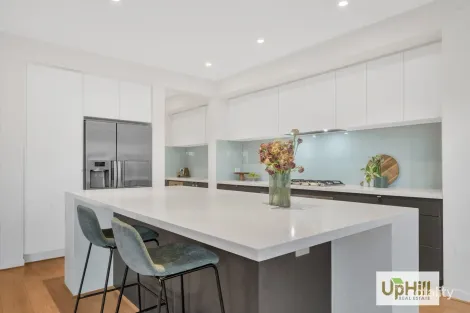 Property photo of 8 Casa Circuit Clyde North VIC 3978
