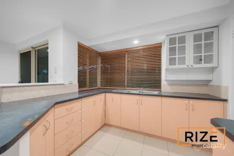 Property photo of 46 Innesvale Way Carramar WA 6031