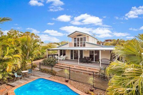 8 Beacon Rd, Booral, QLD 4655