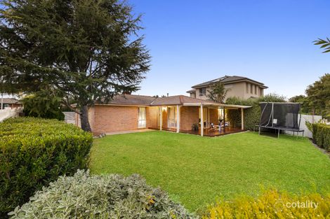 Property photo of 1 Nandina Road Narre Warren VIC 3805