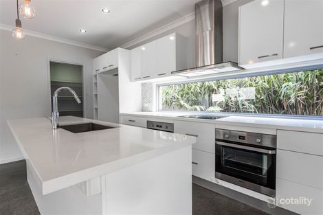 Property photo of 46 Ingham Street Oxley QLD 4075