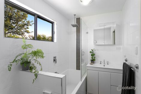 Property photo of 98 Cams Boulevard Summerland Point NSW 2259