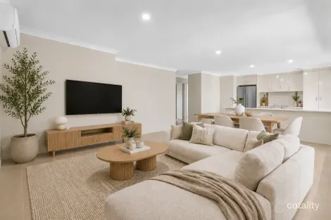 Property photo of 8 Webb Street Calamvale QLD 4116