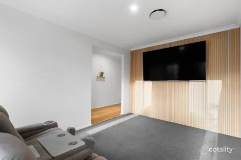 Property photo of 27 Johnson Circuit Ripley QLD 4306