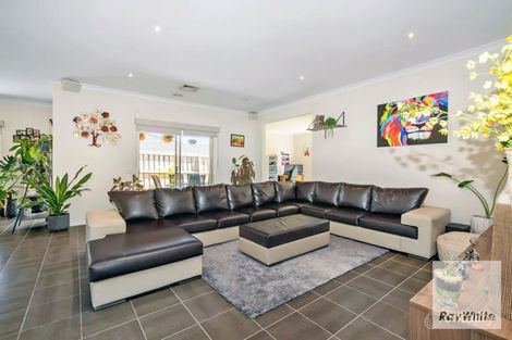 Property photo of 26 Midland Road Doreen VIC 3754