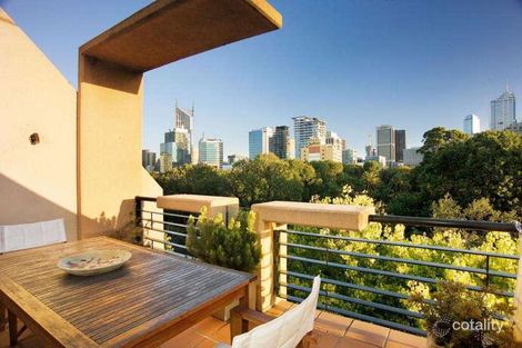 Property photo of 10/30 Dudley Street West Melbourne VIC 3003