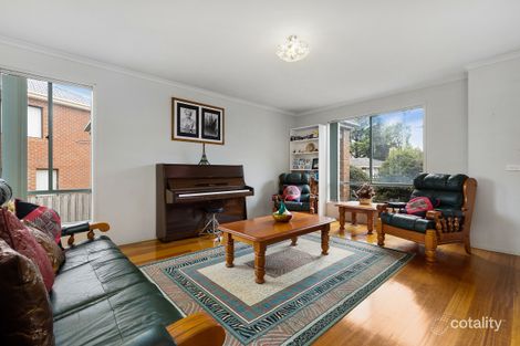 Property photo of 28 Shaftsbury Drive Mulgrave VIC 3170