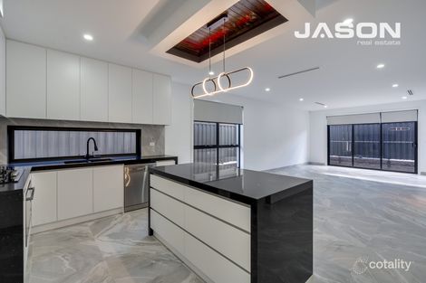 Property photo of 14 Hallcroft Road Greenvale VIC 3059