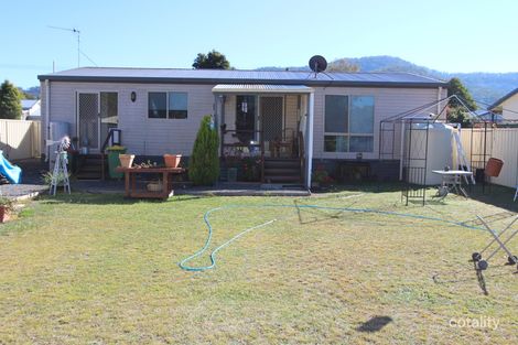 Property photo of 25 Shaw Avenue Eildon VIC 3713