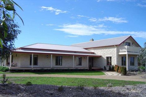 Property photo of 21 Nobby Street Point Leo VIC 3916