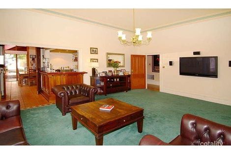 Property photo of 20 Ormond Road Ascot Vale VIC 3032