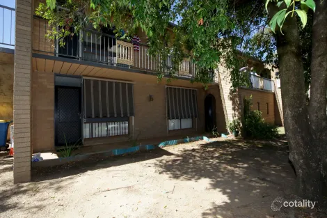 2/9 Nordlingen Dr, Tolland, NSW 2650