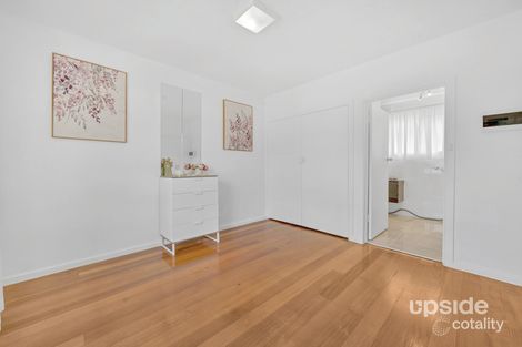 Property photo of 2/7 Saltley Street South Kingsville VIC 3015